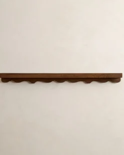 Abigail Vintage Inspired Picture Ledge