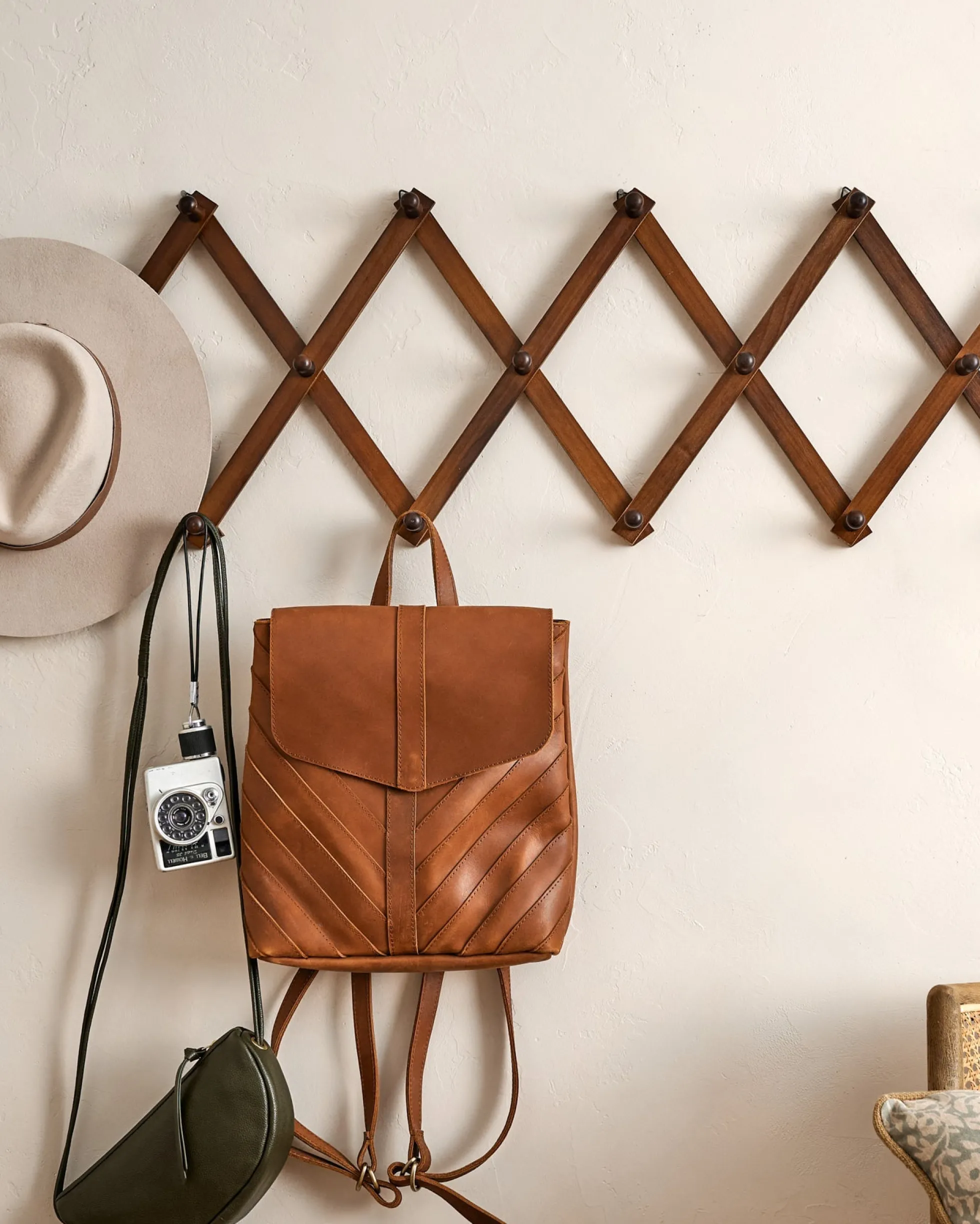Accordion Wooden Wall Hook