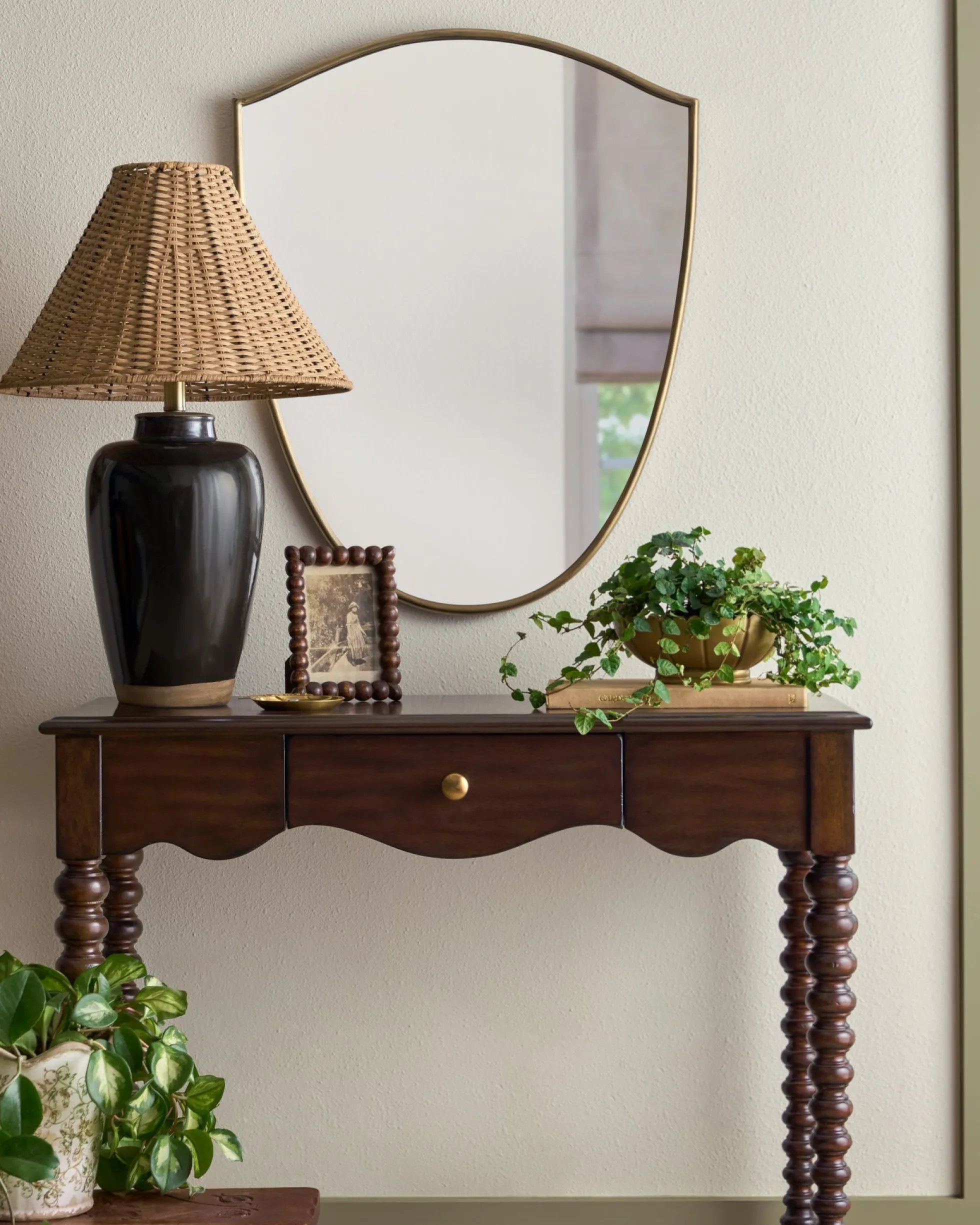 Amalia Table Lamp with Woven Shade