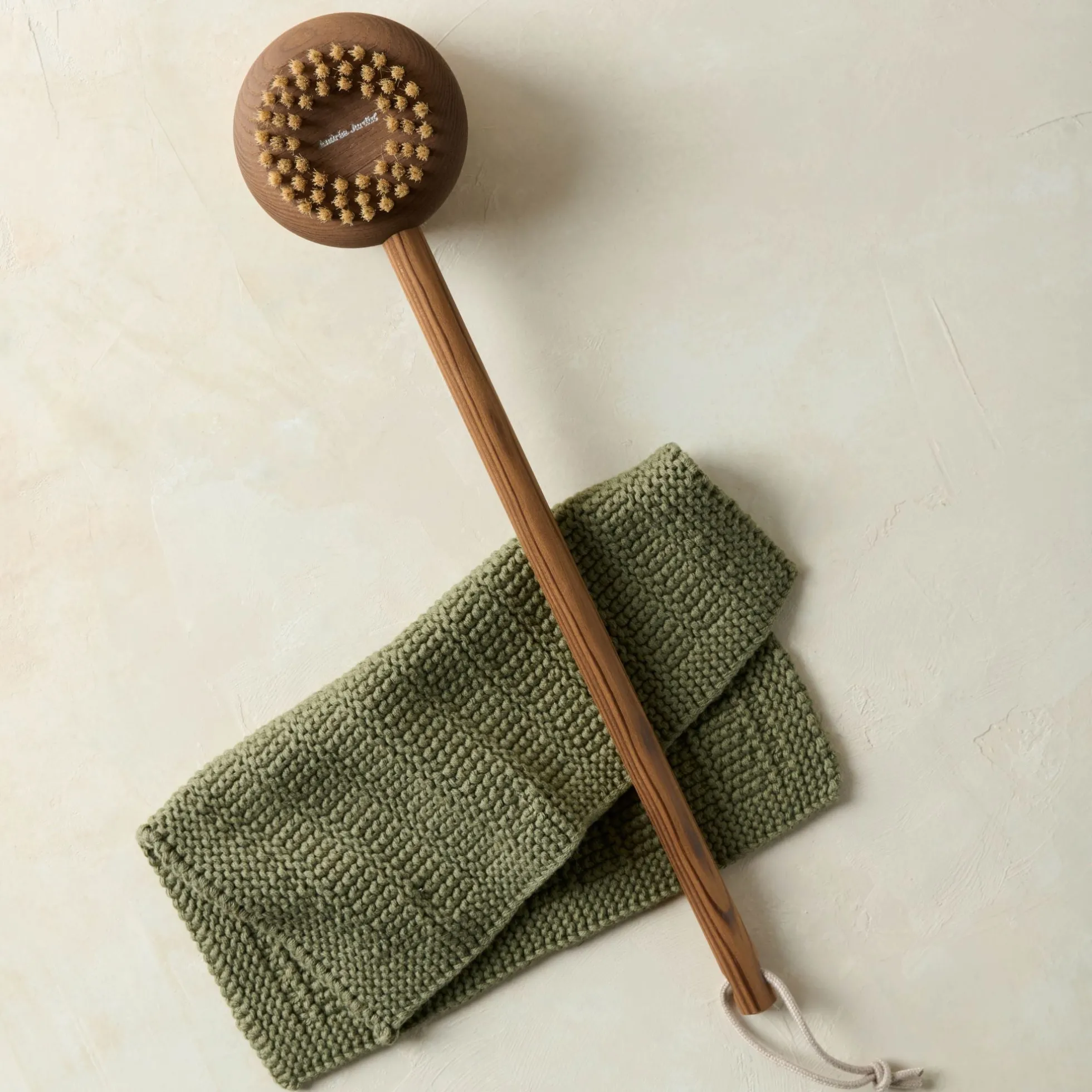 Andree Jardin "Heritage" Bath Brush with Handle