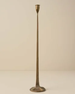 Antique Brass Gatecrest