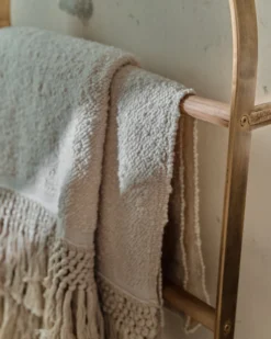 Antique White Essential Tassel Throw
