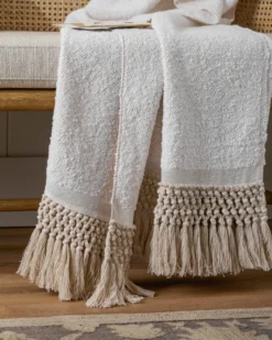 Antique White Essential Tassel Throw