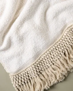 Antique White Essential Tassel Throw