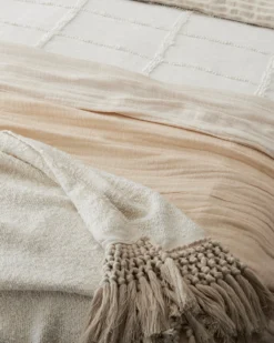 Antique White Essential Tassel Throw
