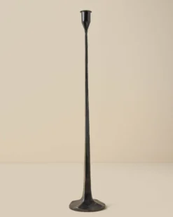 Black Gatecrest