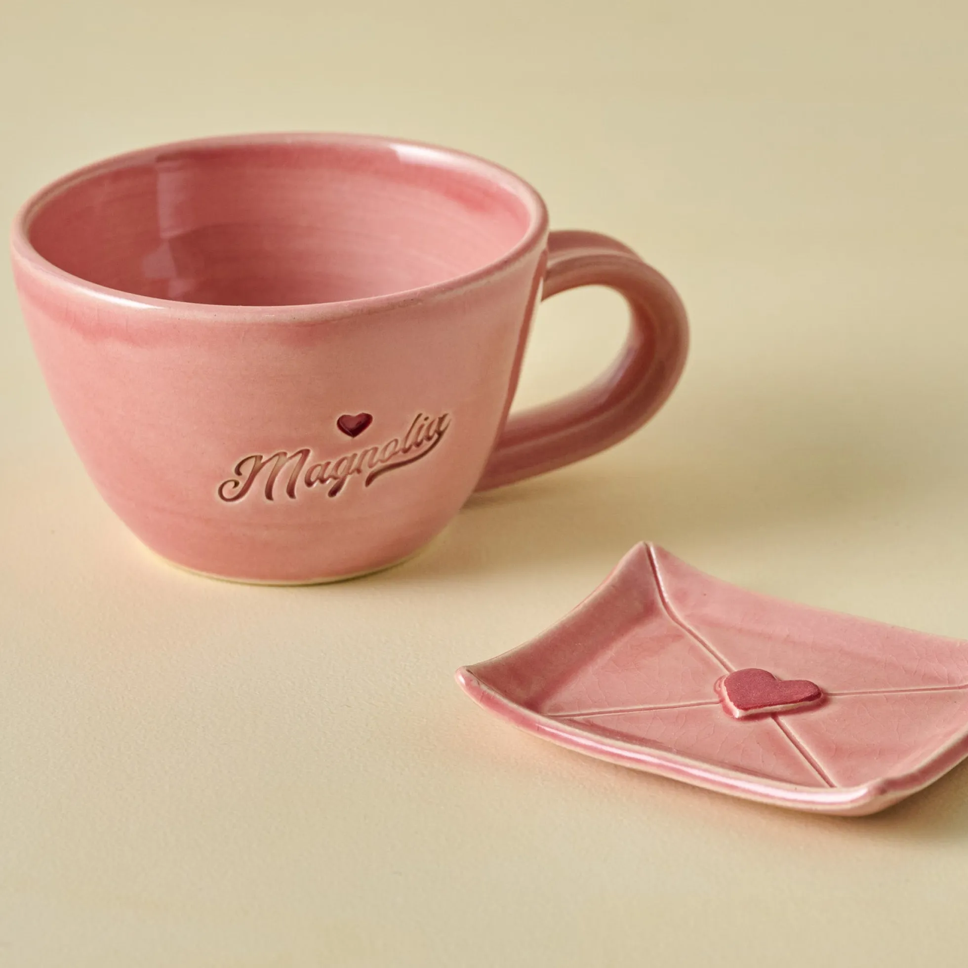 Black Oak Artisan Magnolia Heart Mug