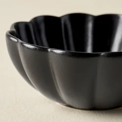 Black Scalloped Cereal Bowl