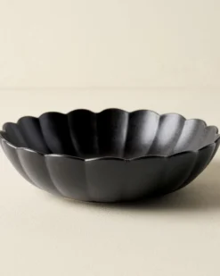Black Scalloped Serving Bowl