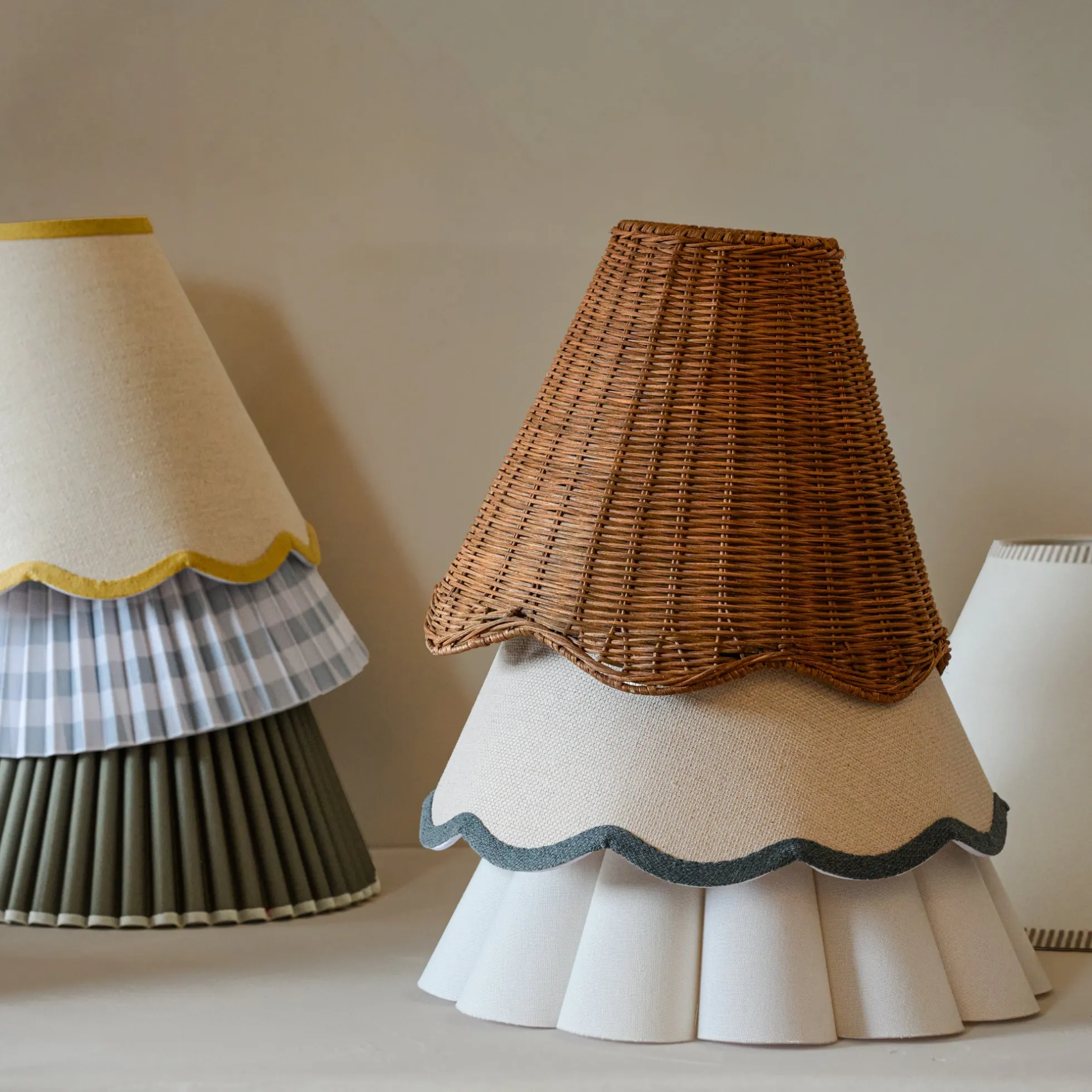 Blue Wavy Trim Linen Shade