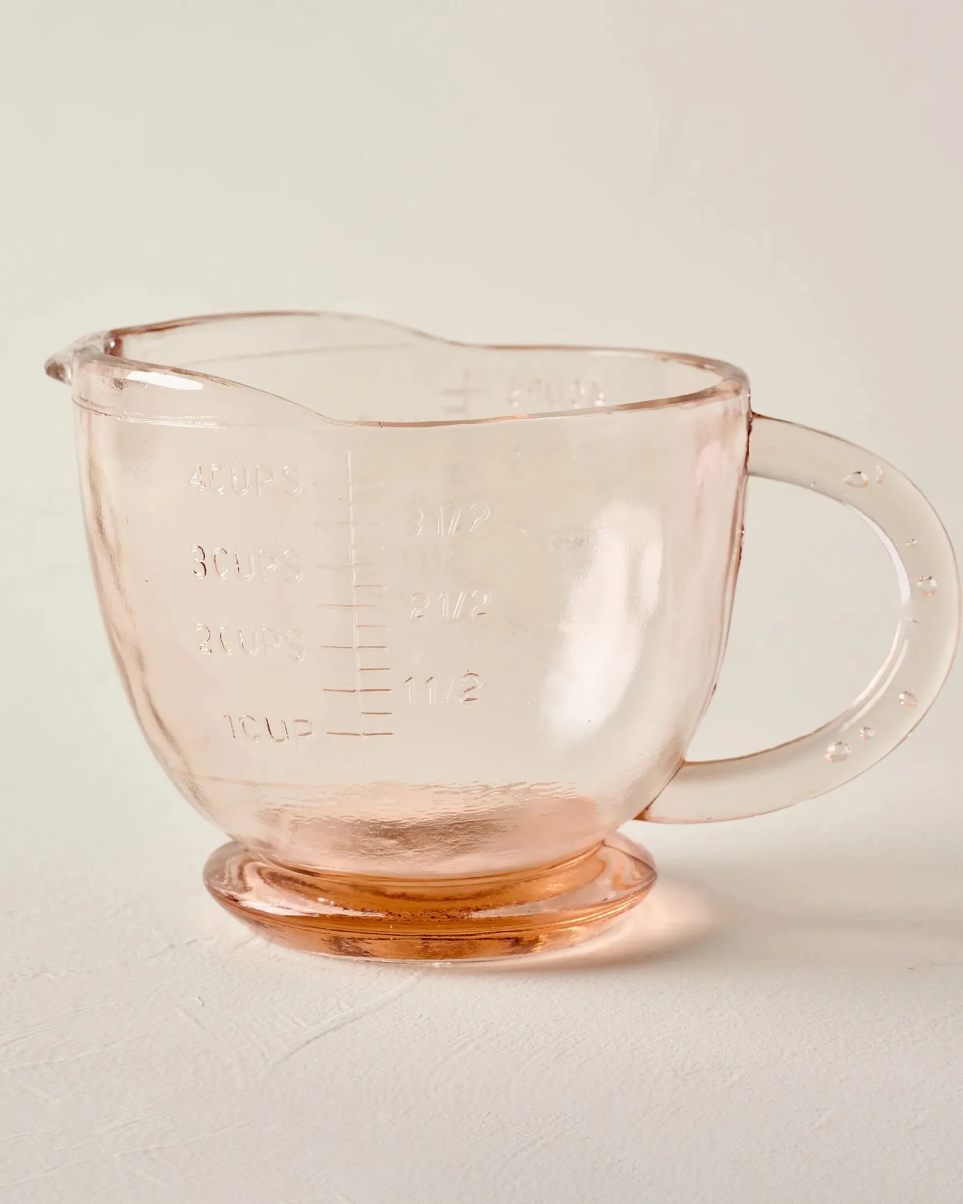 Blush Glass 4 Cup Measuring Cup