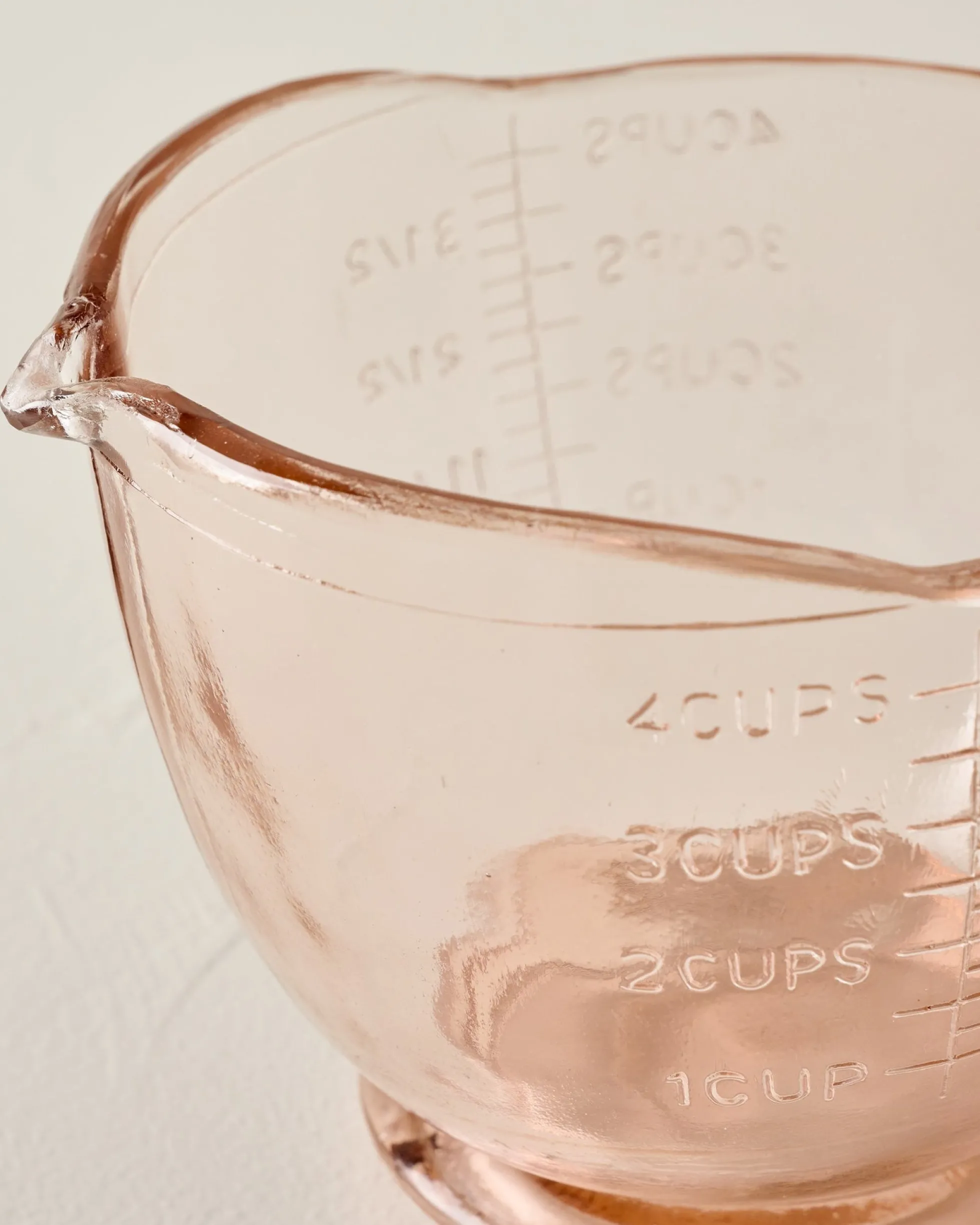 Blush Glass 4 Cup Measuring Cup