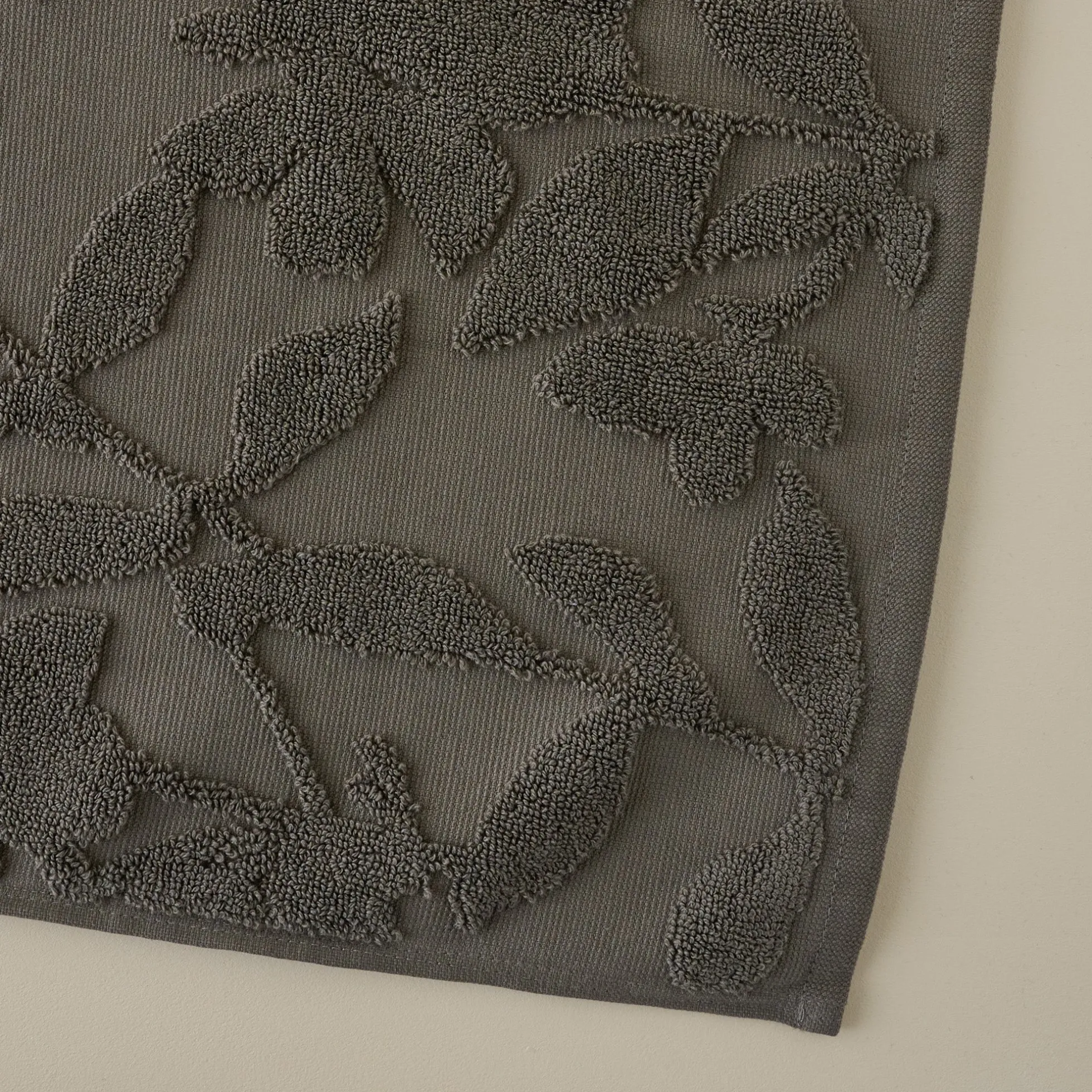 Brown Floral Jacquard Bath Mat
