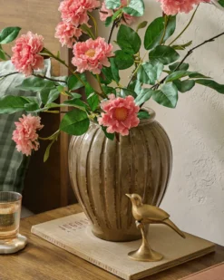 Callum Ribbed Vase