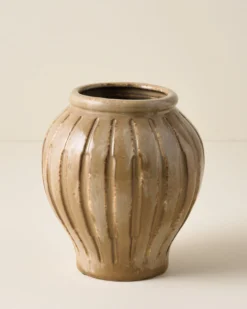 Callum Ribbed Vase
