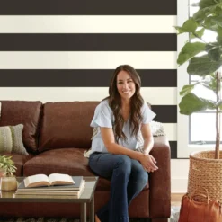 Canvas Stripe Wallpaper