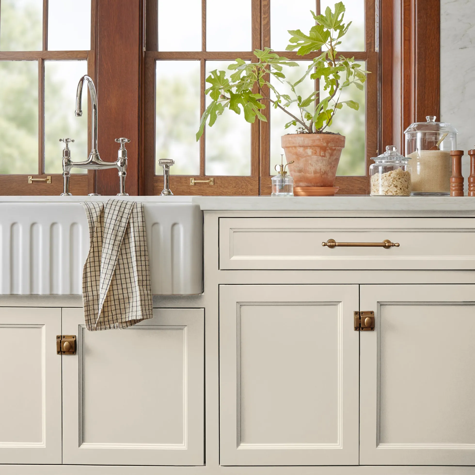 Carter Creme - Trim, Door + Cabinetry Paint