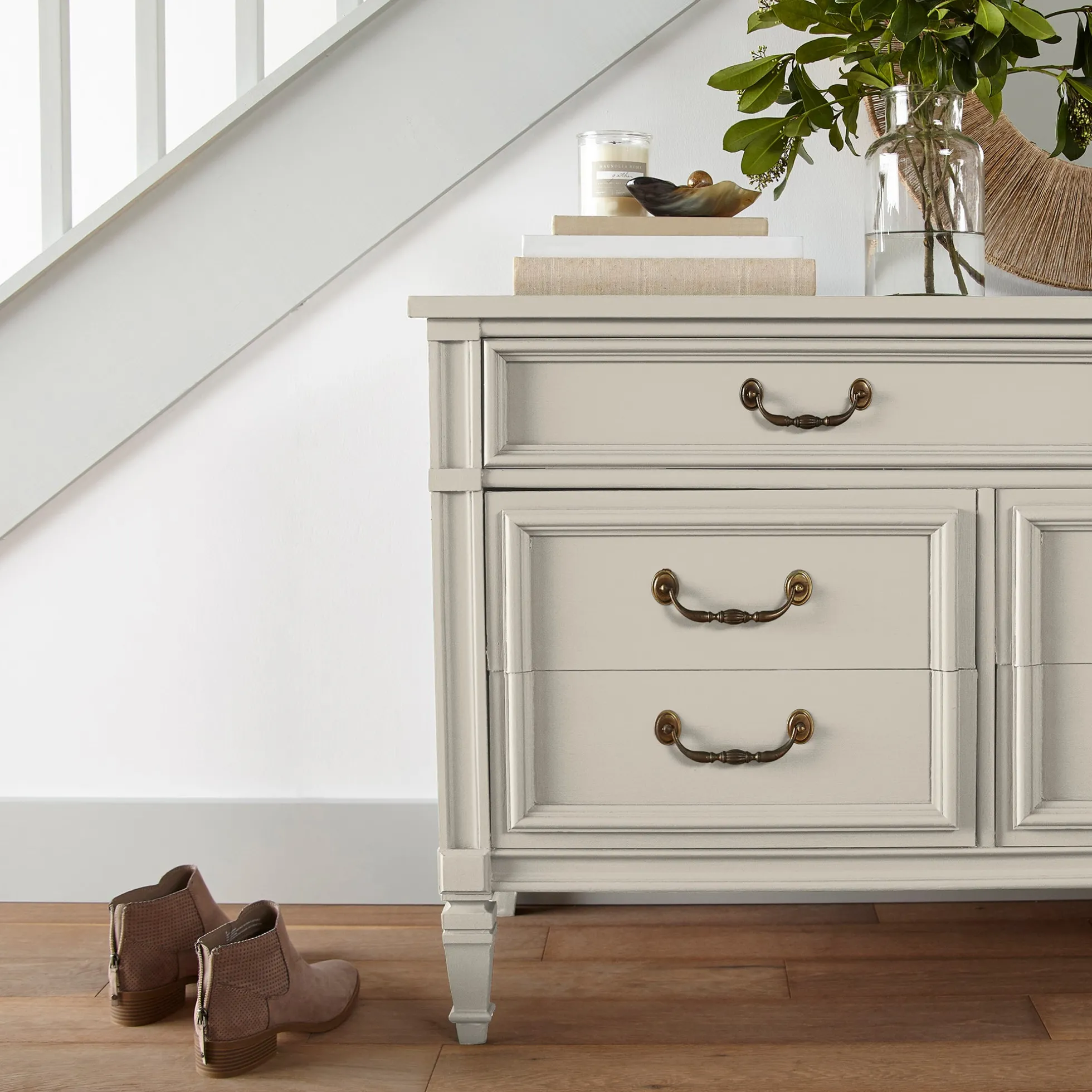 Carter Creme - Trim, Door + Cabinetry Paint