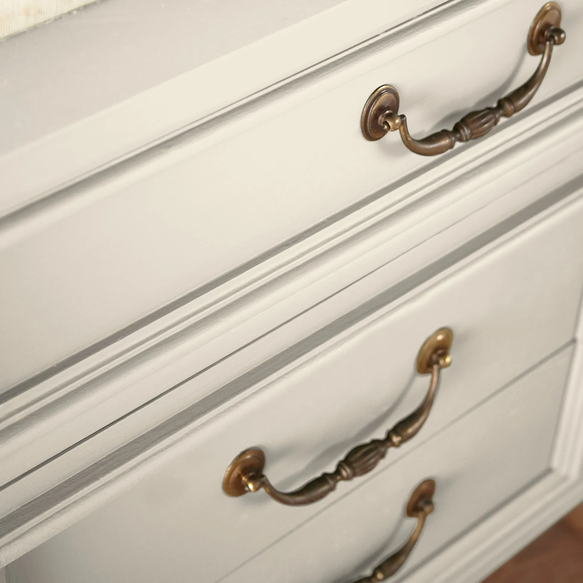 Carter Creme - Trim, Door + Cabinetry Paint