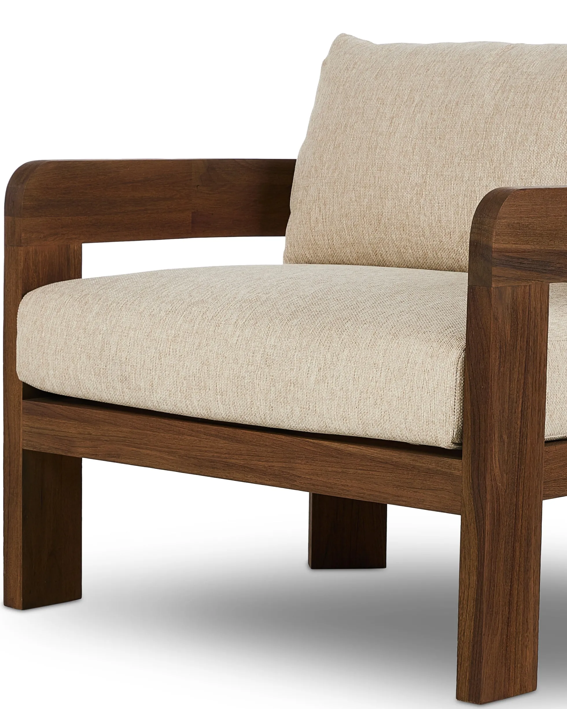 Caspian Outdoor Chair