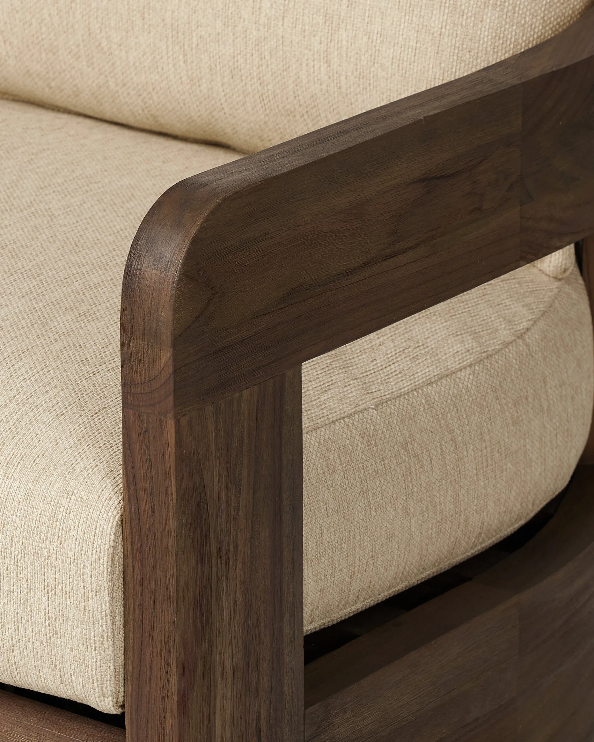 Caspian Outdoor Swivel Chair
