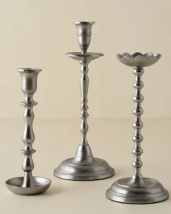 Cassandra Candle Holder