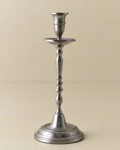 Cassandra Candle Holder