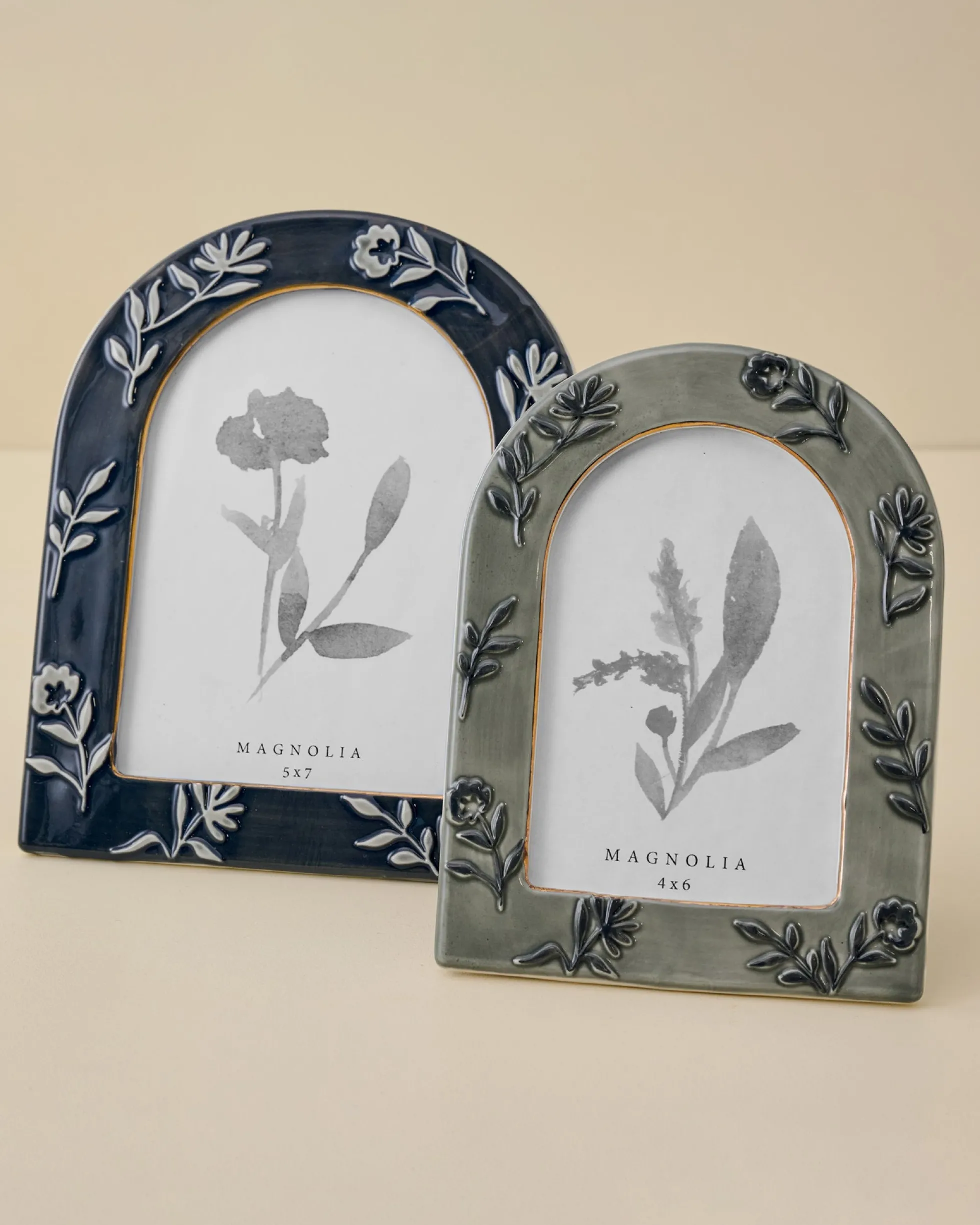 Ceramic Arched Floral Photo Frame