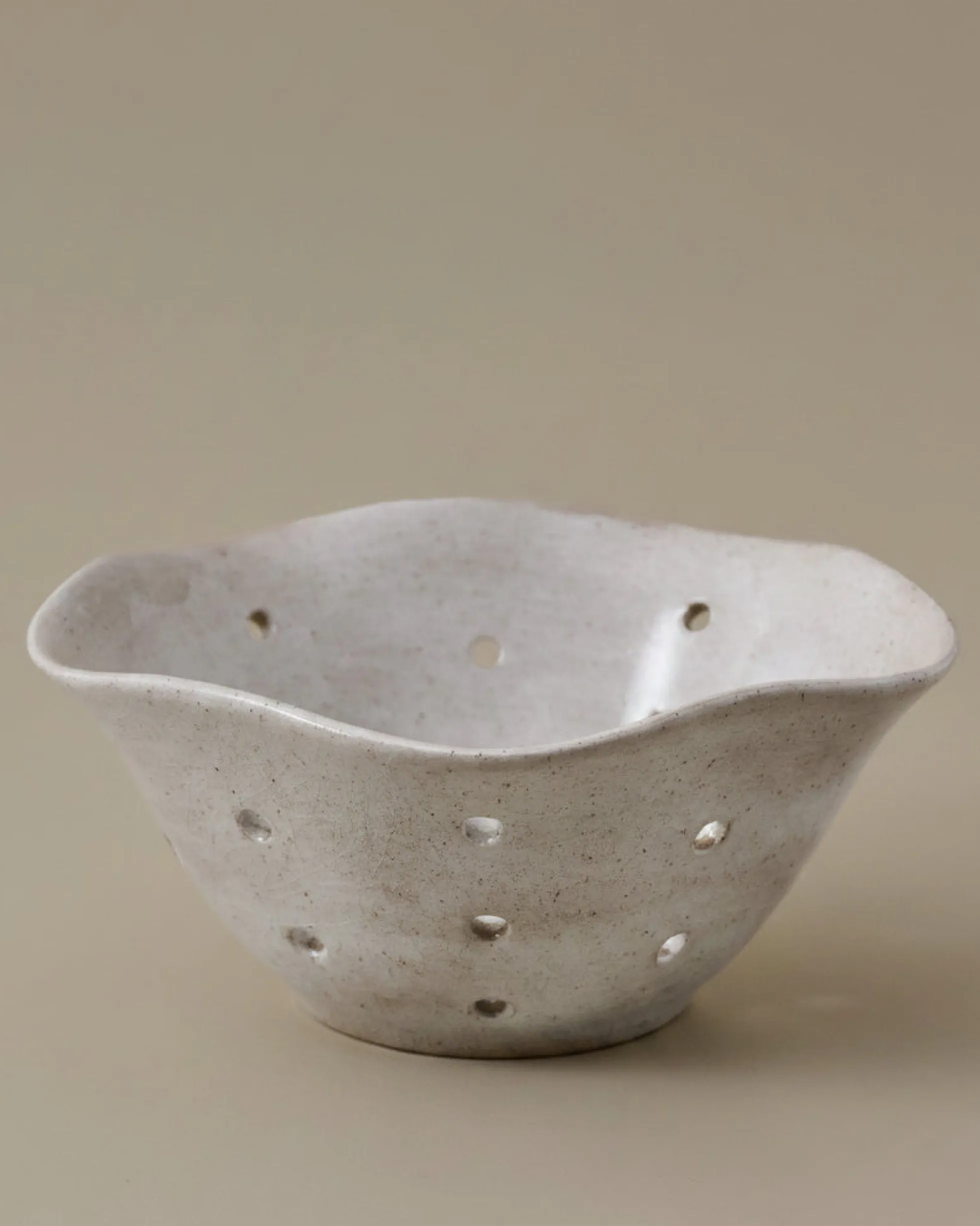 Ceramic Berry Bowl