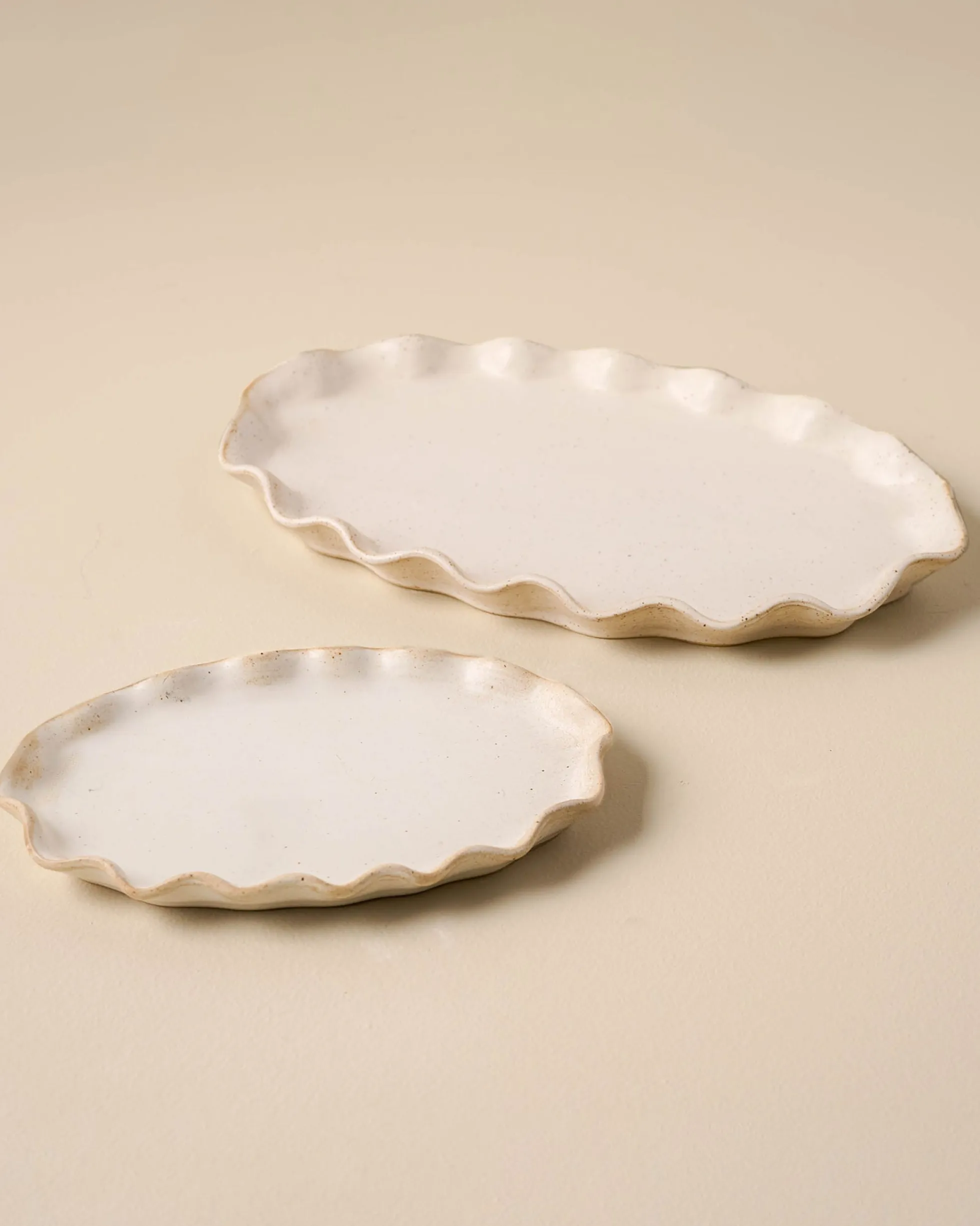 Ceramic Ruffled Tray