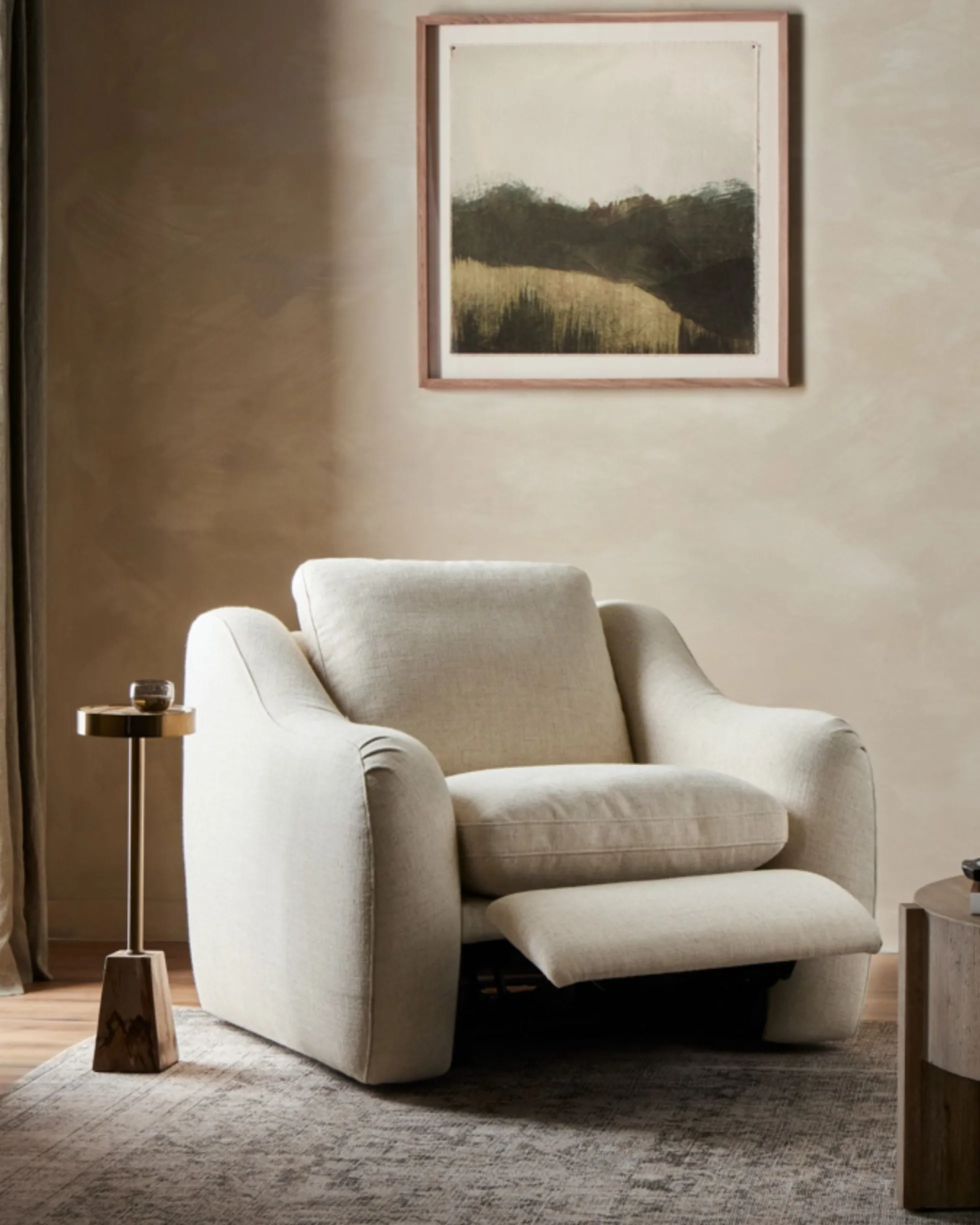 Chase Power Recliner