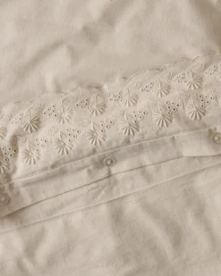 Clara Eyelet Flange Duvet Cover