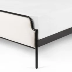 Colette Bed