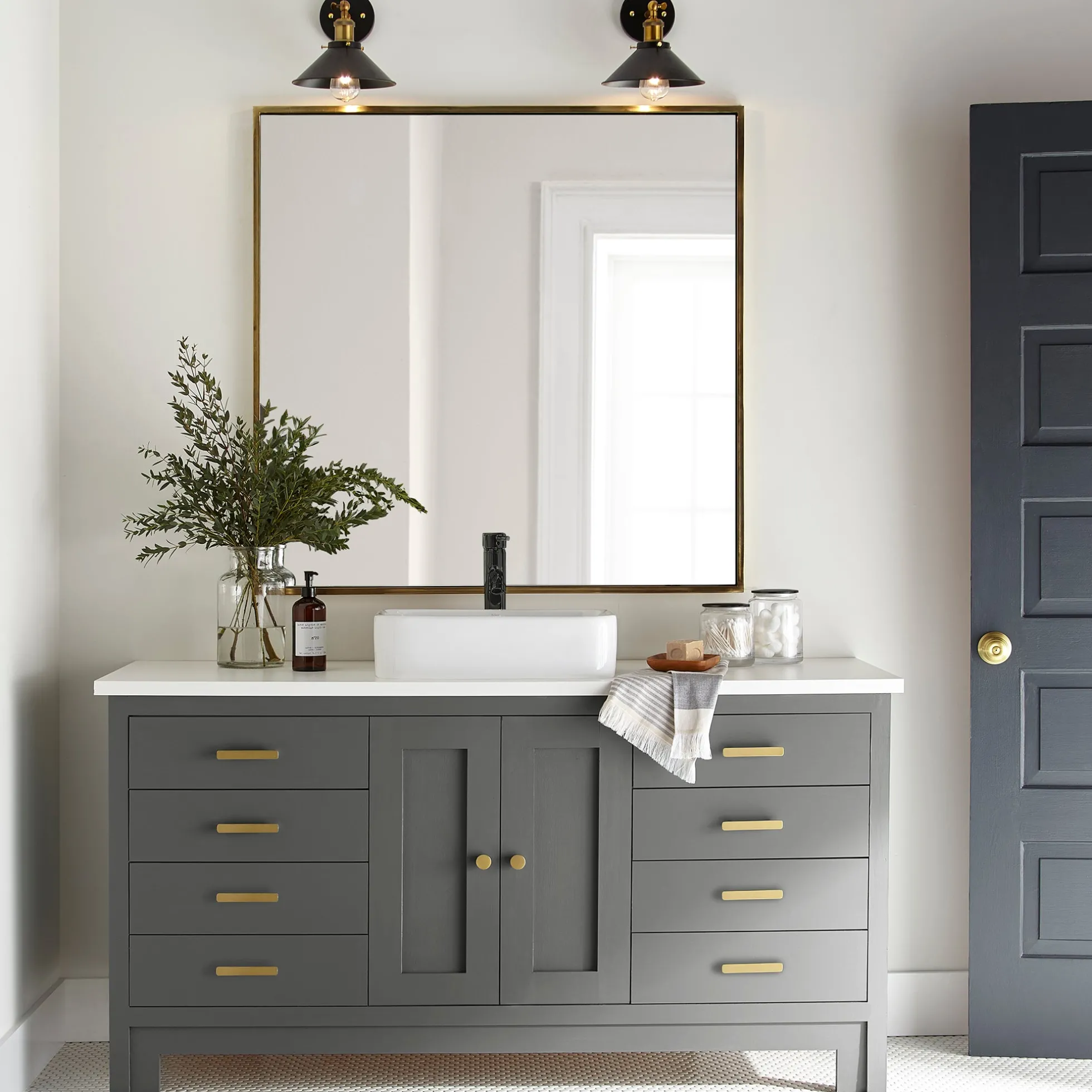 Conservatory - Trim, Door, + Cabinetry Paint