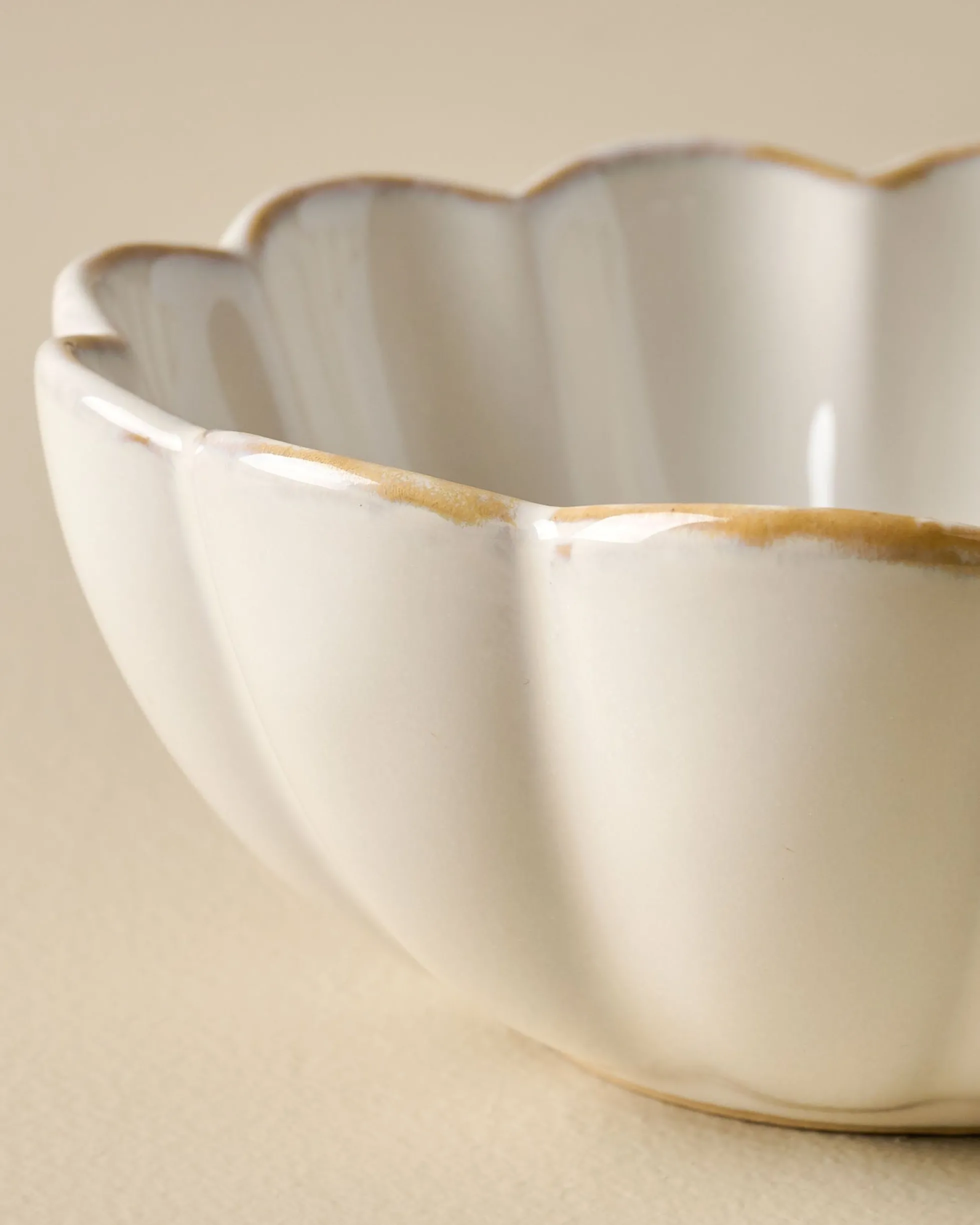 Cream Scalloped Cereal Bowl