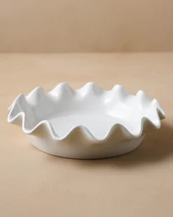Cream Scalloped Pie Dish