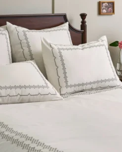 Daphne Green Cross-Stitch Duvet Cover