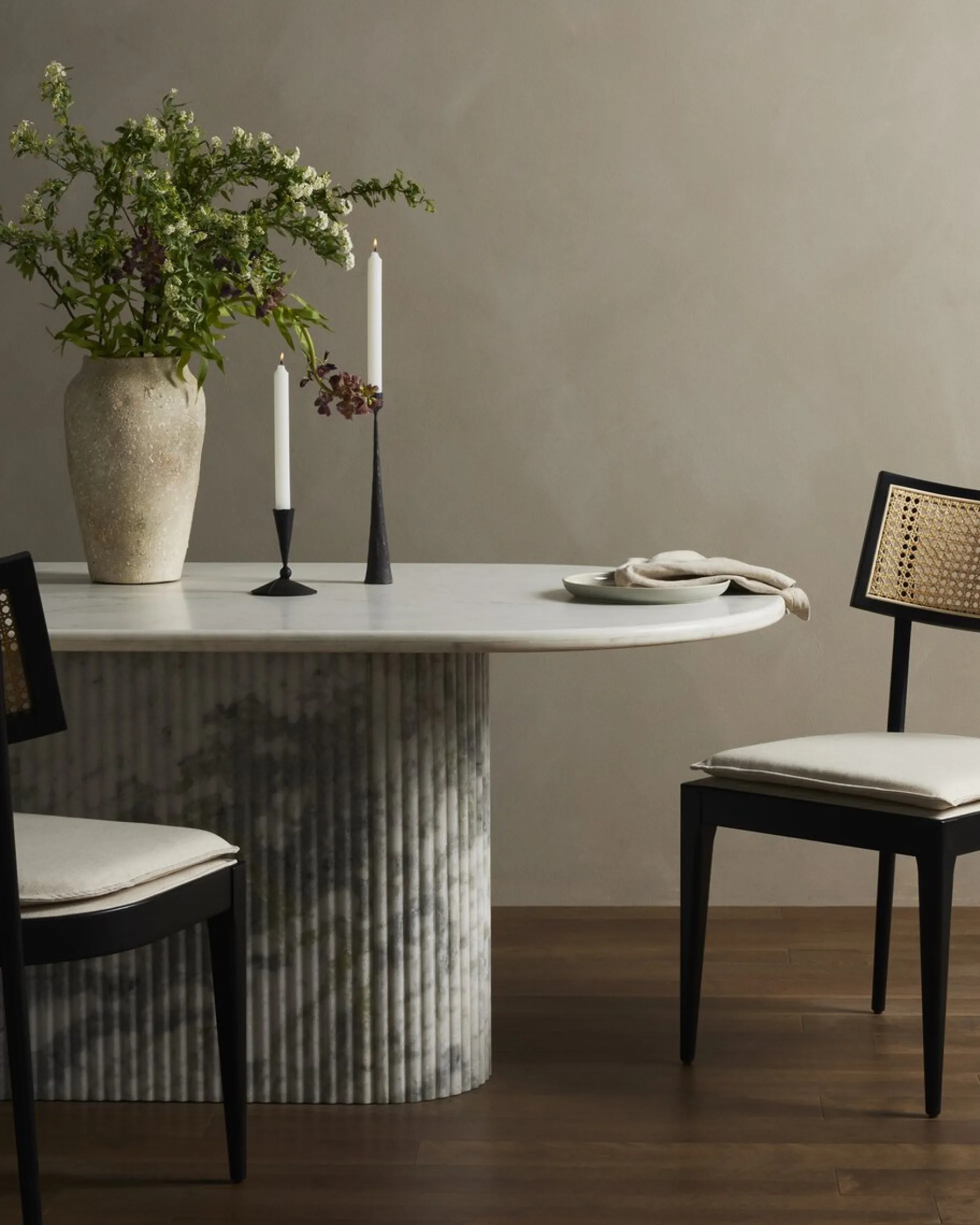 Deco Dining Table
