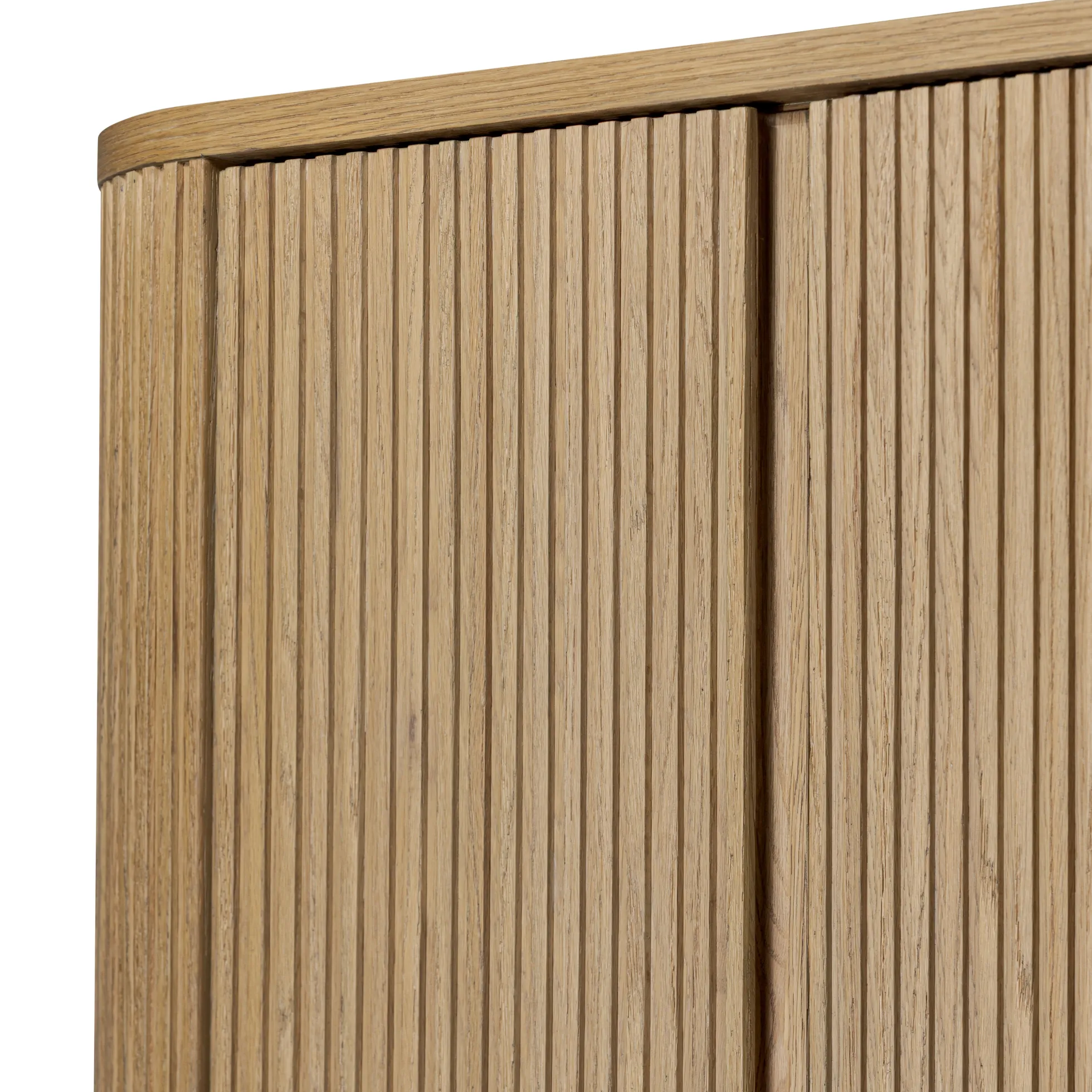 Delphine Cabinet
