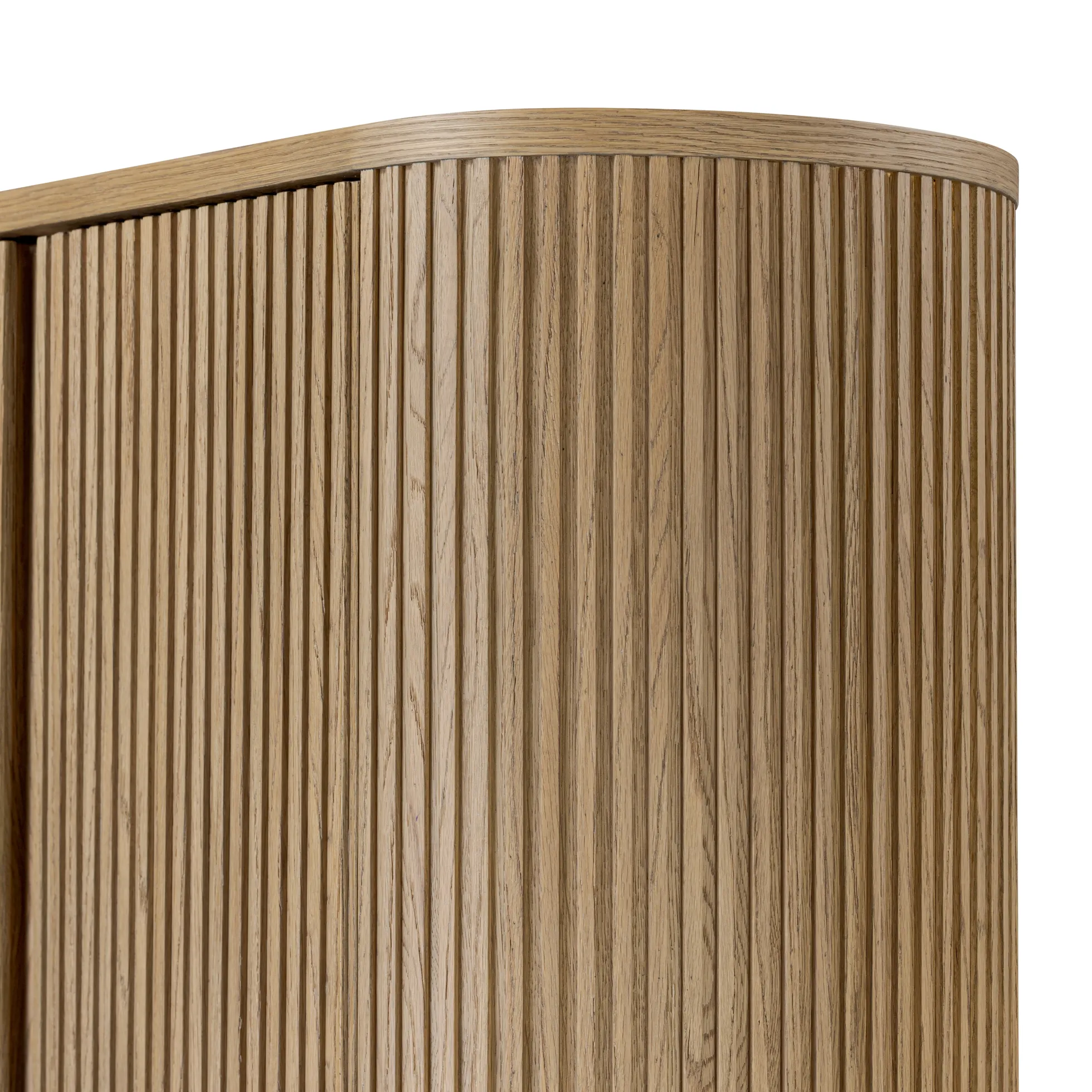 Delphine Cabinet