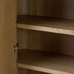 Delphine Cabinet