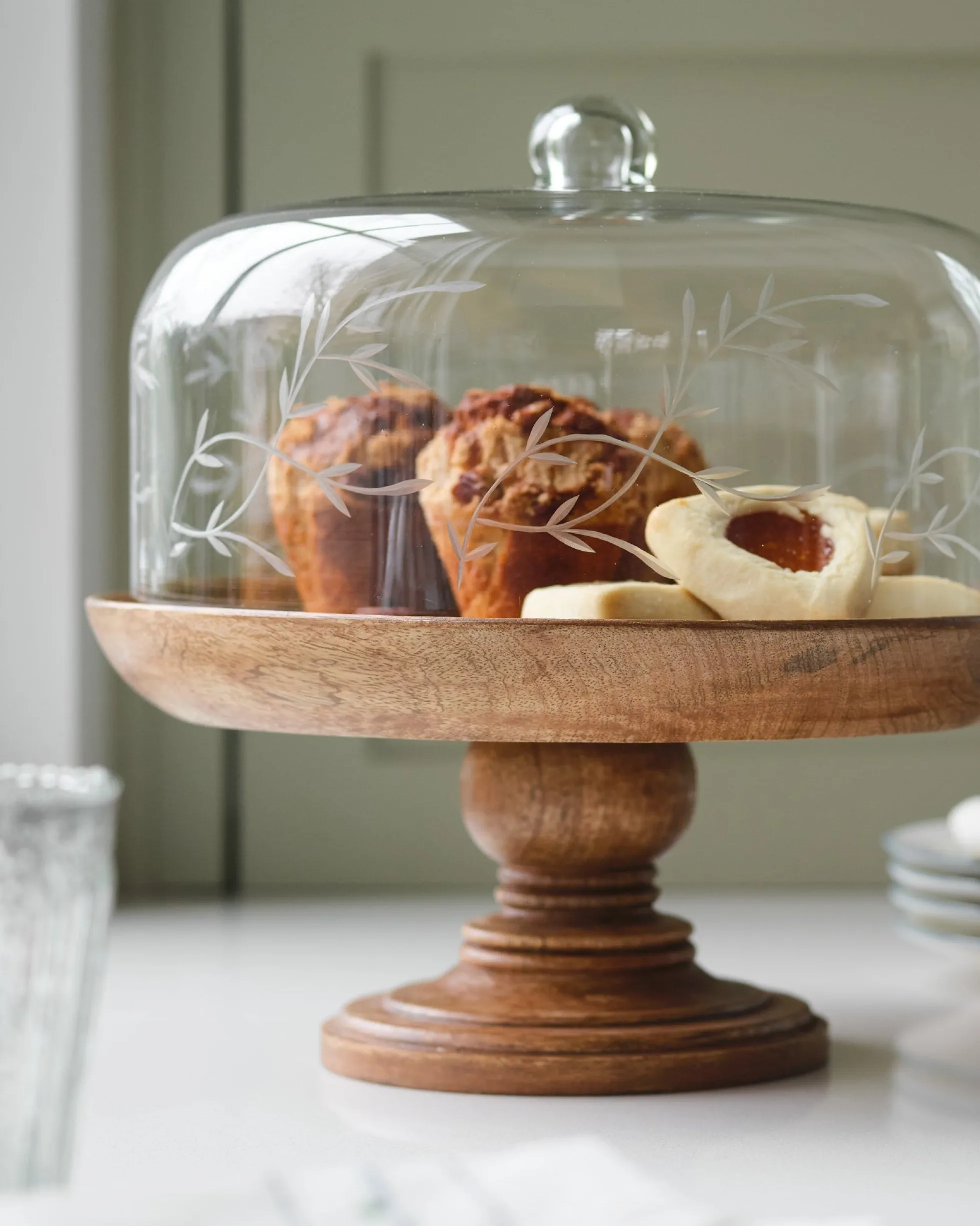 Eliane Etched Glass Cake Stand