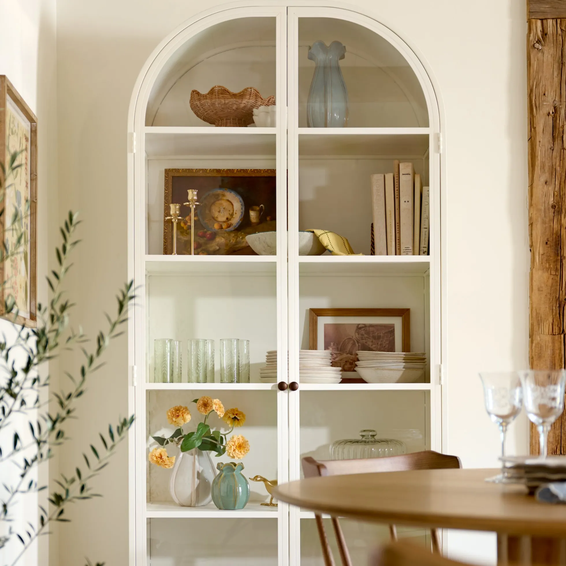 Elise Cabinet