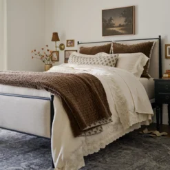Emery Bed