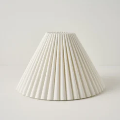 Empire Scallop Shade