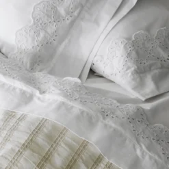 Eyelet Scallop Edge Sheet Set