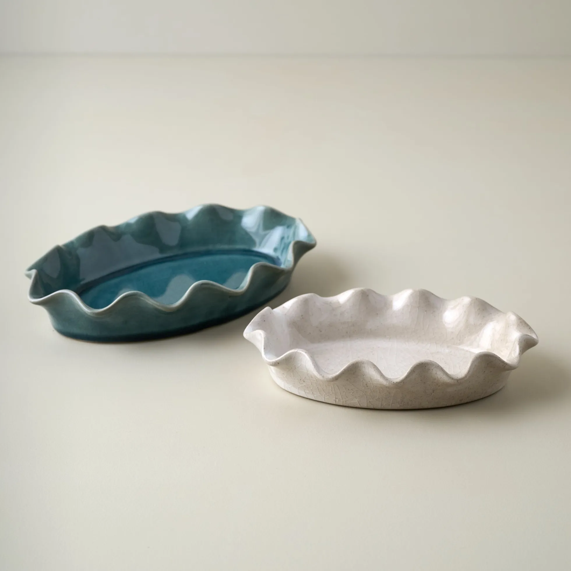 Frankie Ruffled Ceramic Tray