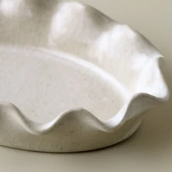 Frankie Ruffled Ceramic Tray