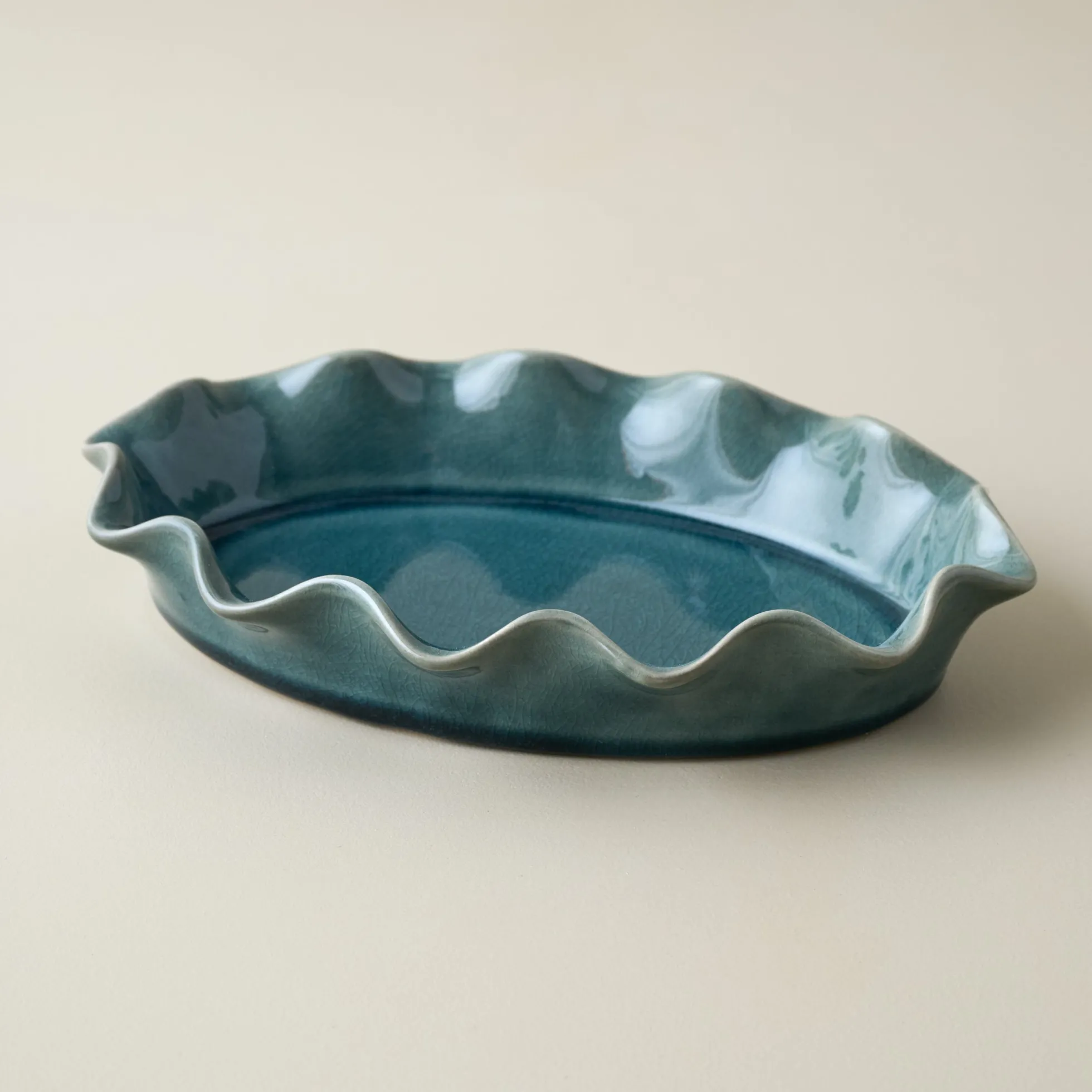 Frankie Ruffled Ceramic Tray