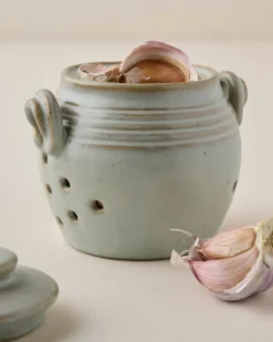 French Grey Garlic Keeper